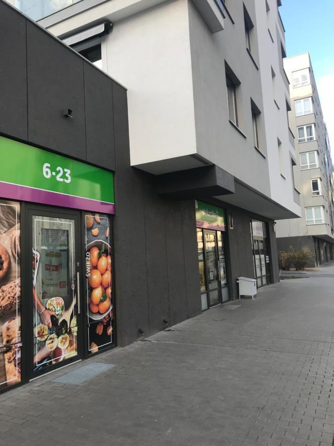 - Aparts Lotnisko Okecie * Warschau